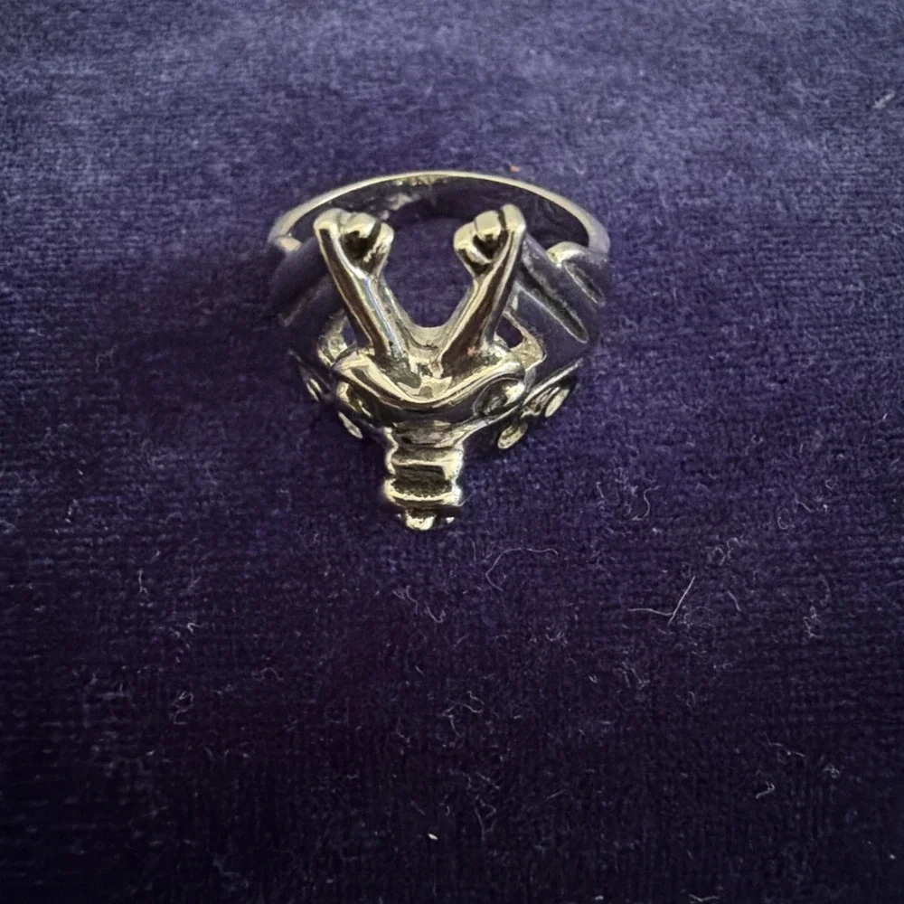 Solid EDCO Dragon Silver Tone Sz 6.5 Ring